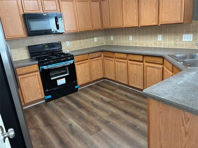 Building Photo - 22002 Prose Ct