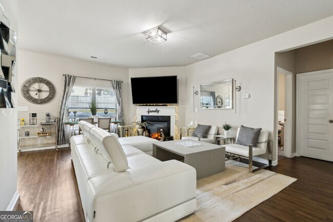 Building Photo - 151 Humphry Ct