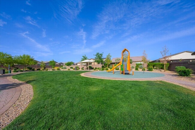 Building Photo - Upgragded 4-Bedroom Home with Casita in Gated Community