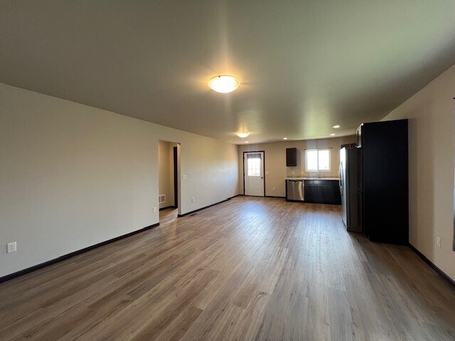 Building Photo - 427 Diamond Ridge Blvd