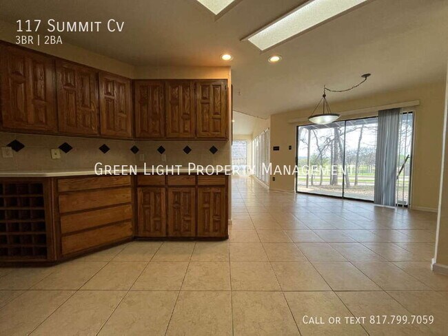Building Photo - 117 Summit Cove