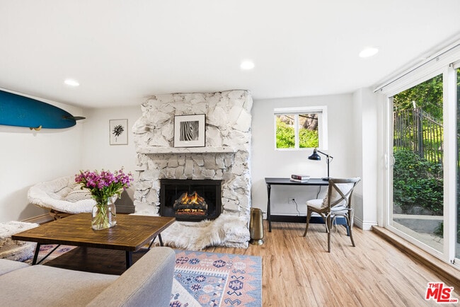 Building Photo - 19511 Sunken Trail