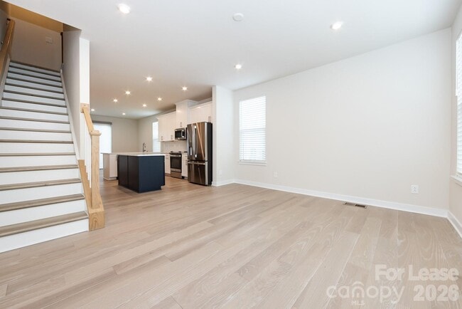 Building Photo - 440 Spearfield Ln