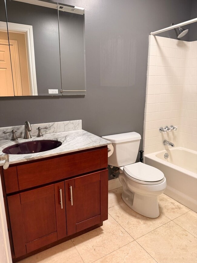 Building Photo - 941 Faned Way