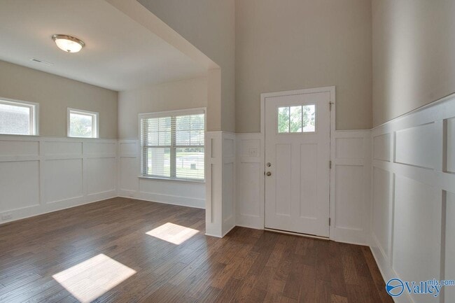 Building Photo - 2964 Magnolia Park Drive Southeast