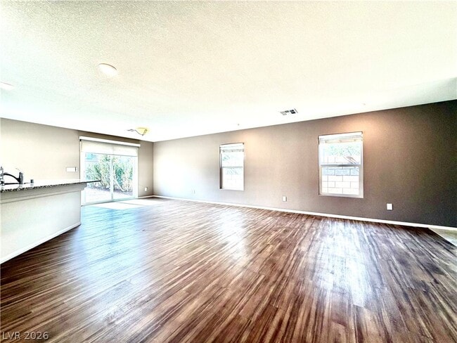 Building Photo - 7223 W Pazienza Ave