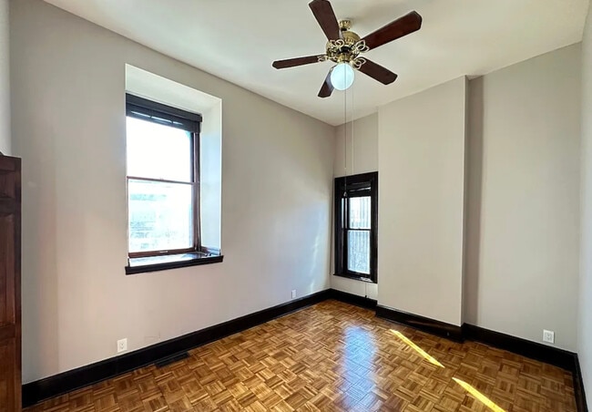 Building Photo - 238 S Ashland Ave