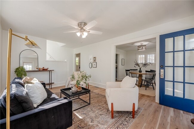 Building Photo - 116 W Spruce St