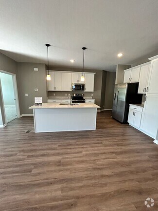 Building Photo - Modern Comfort Meets Effortless Living at ...