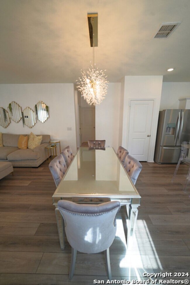 Building Photo - Charming Home Now Available in the Liberte...