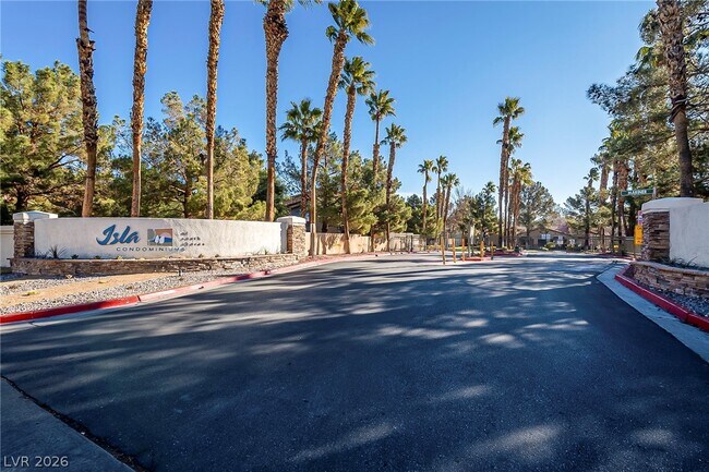 Building Photo - 2111 Jetty Rock Dr