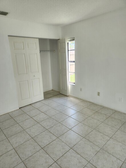 Building Photo - 3172 Cypress Green Dr