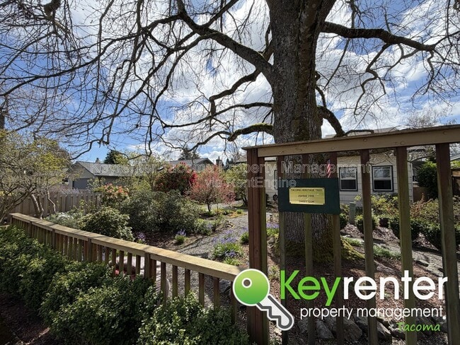 Building Photo - 4902 N 16th St