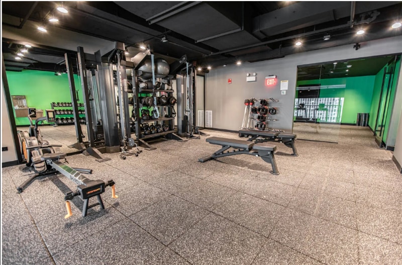 Building Photo - 19 E Chestnut St