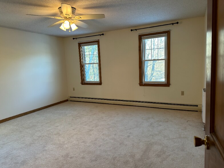 Building Photo - 23 Lawson Farm Rd