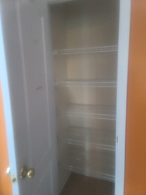 Building Photo - 2459 Aldermont Ct