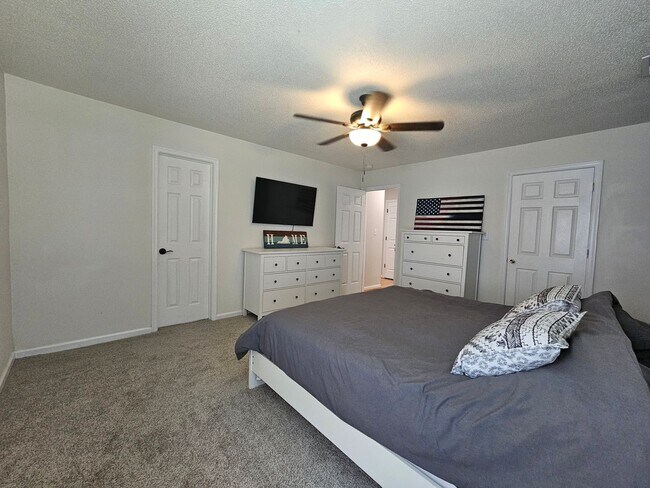 Building Photo - OCEAN LAKES