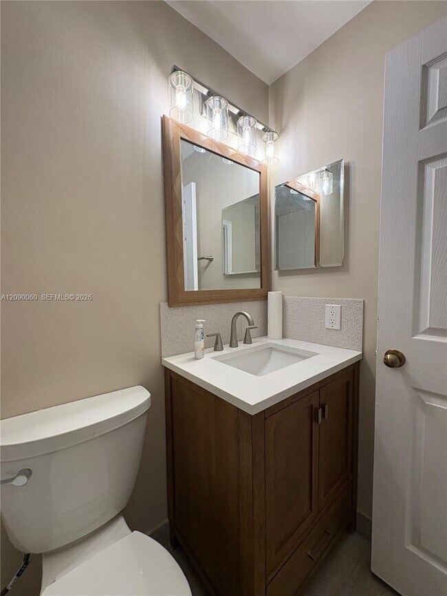 Building Photo - 751 Sand Creek Cir