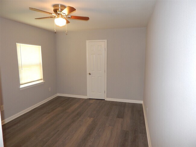 Building Photo - 20502 Burwood Cir