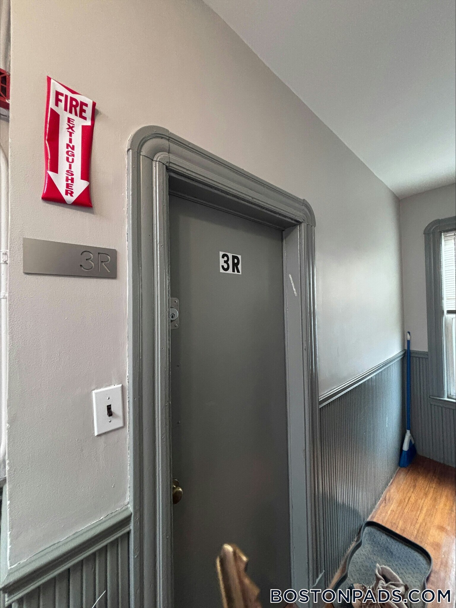 Building Photo - 137 Columbia St