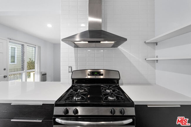 Building Photo - 612 Huntley Dr