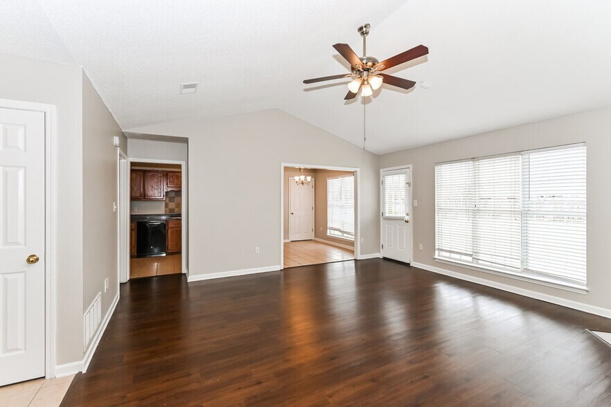 Building Photo - 1848 Central Trails Dr