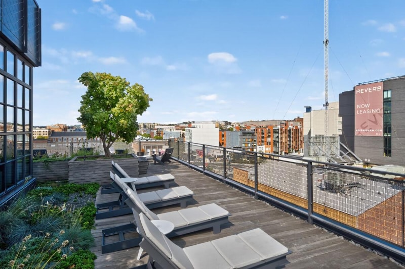 Building Photo - 2030 8th St NW