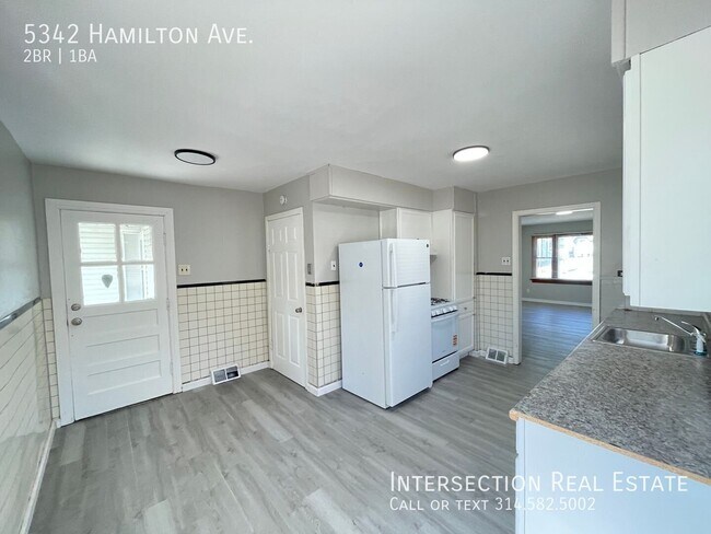 Building Photo - 5342 Hamilton Ave