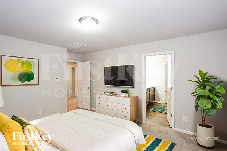 Building Photo - 9612 Hamel St