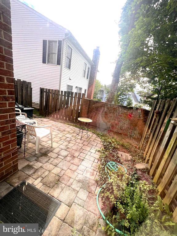 Building Photo - 2113 N Tazewell Ct
