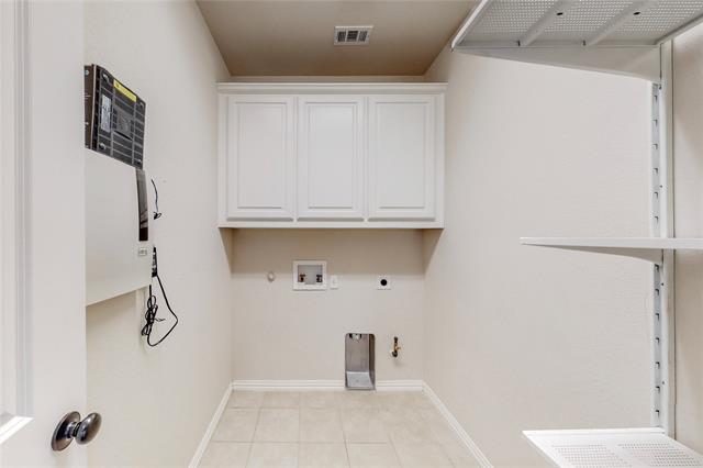 Building Photo - 10849 Sedalia Dr