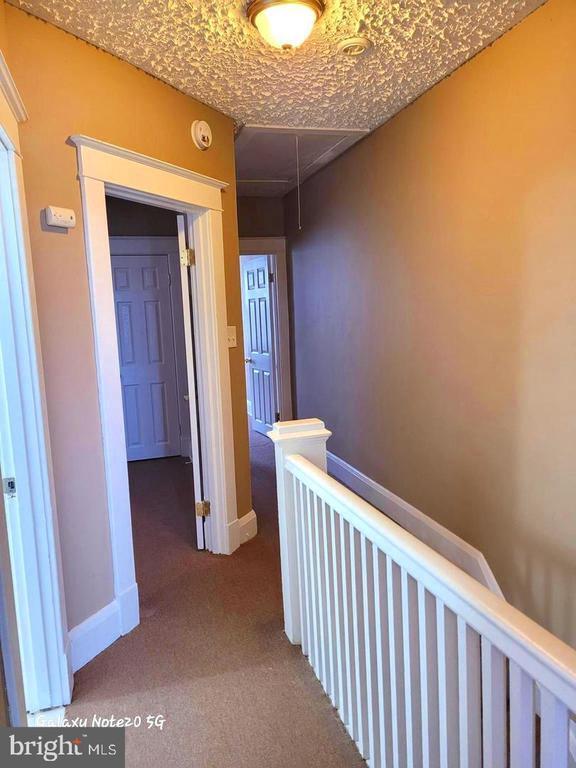 Building Photo - 5632 Belair Rd