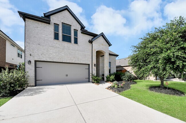 Building Photo - 24754 Levante Dr