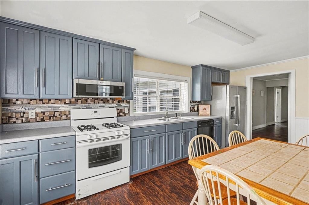 Building Photo - 707 E Mcintosh Rd