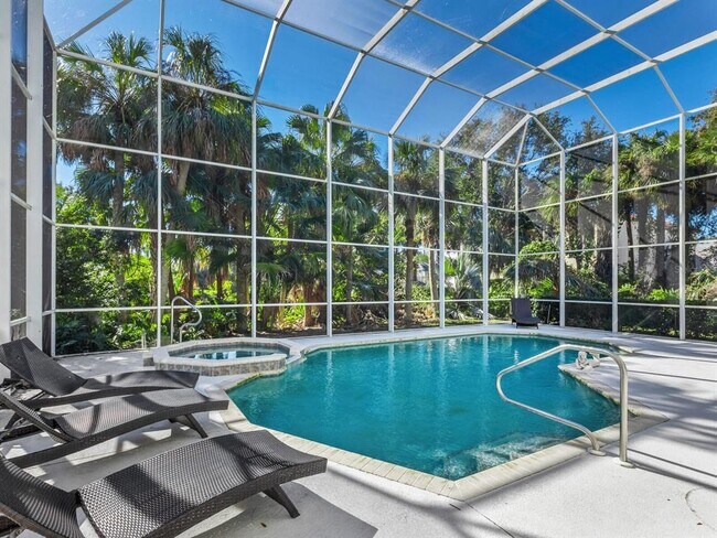 Building Photo - 5018 63rd Dr W