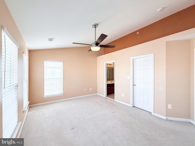 Building Photo - 12328 Rollys Ave