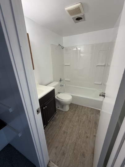 Building Photo - 750 E Michigan Ave