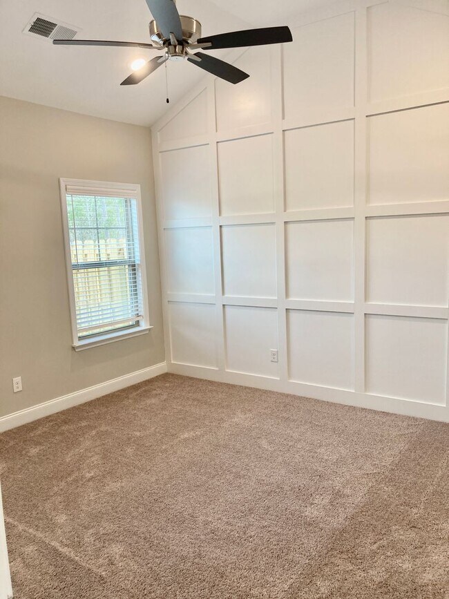 Building Photo - BRAND NEW TOWNHOME IN GROVETOWN GEORGIA