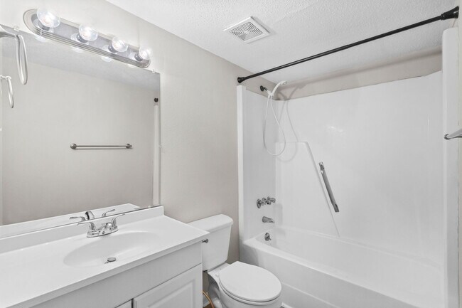 Building Photo - 3555 SC-544