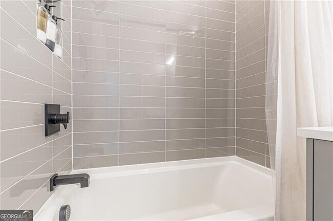 Building Photo - 699 Vidalia Ln