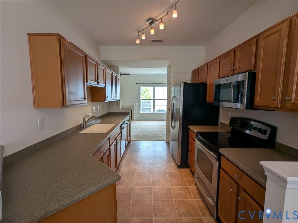 Building Photo - 5606 Millwheel Way