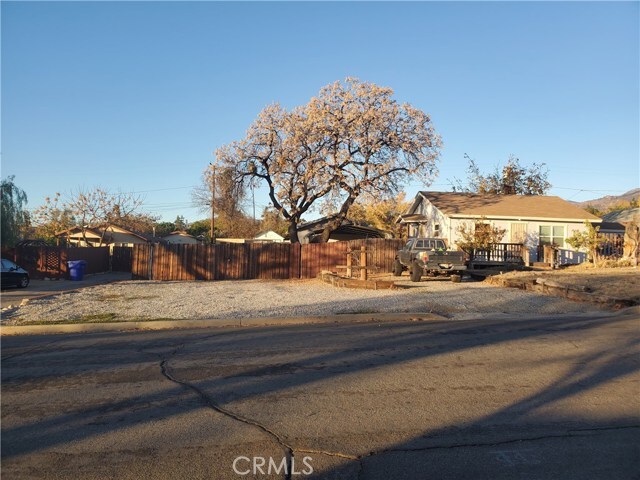 Building Photo - 35230 Ave D