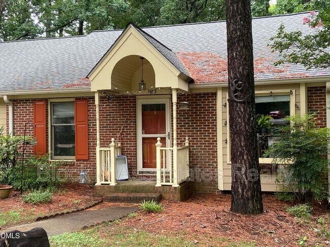 Building Photo - 123 Boldleaf Ct