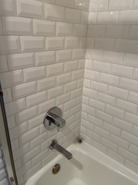 Building Photo - 502 Hope Ter