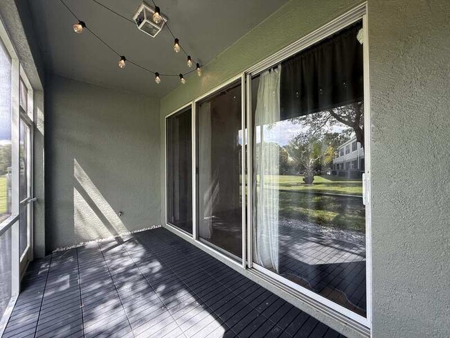 Building Photo - 2608 Chelsea Manor Blvd