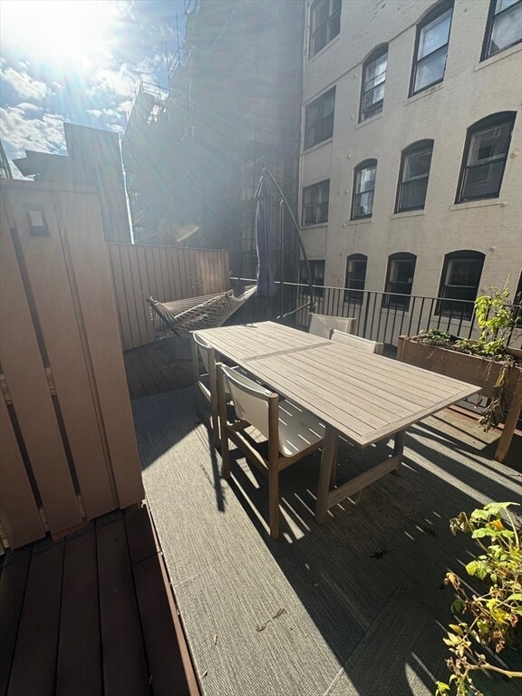 Building Photo - 416 Commonwealth Ave