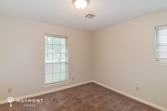 Building Photo - 721 Ledyard Pl