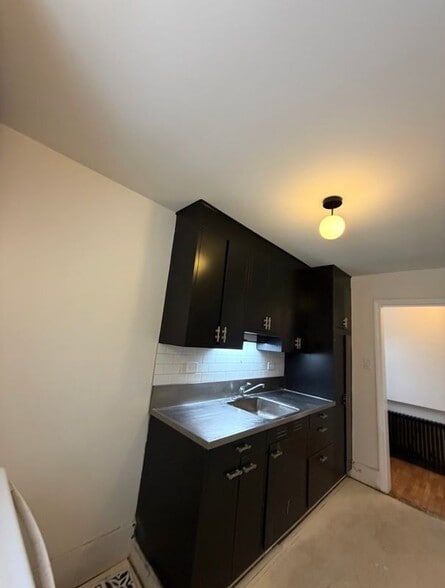 Building Photo - 612 Union St