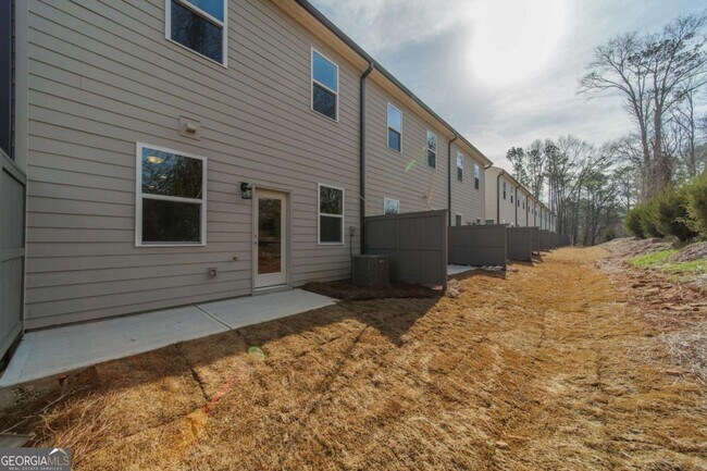 Building Photo - 1507 Albert Ln NW