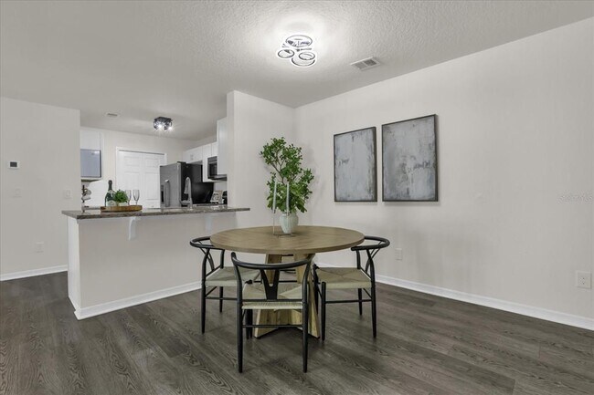 Building Photo - 7606 Pissarro Dr